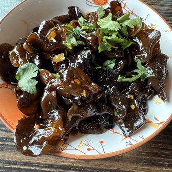Master Noodle - Spicy black mushrooms - Chinese Near Me - Saint Paul, Minnesota