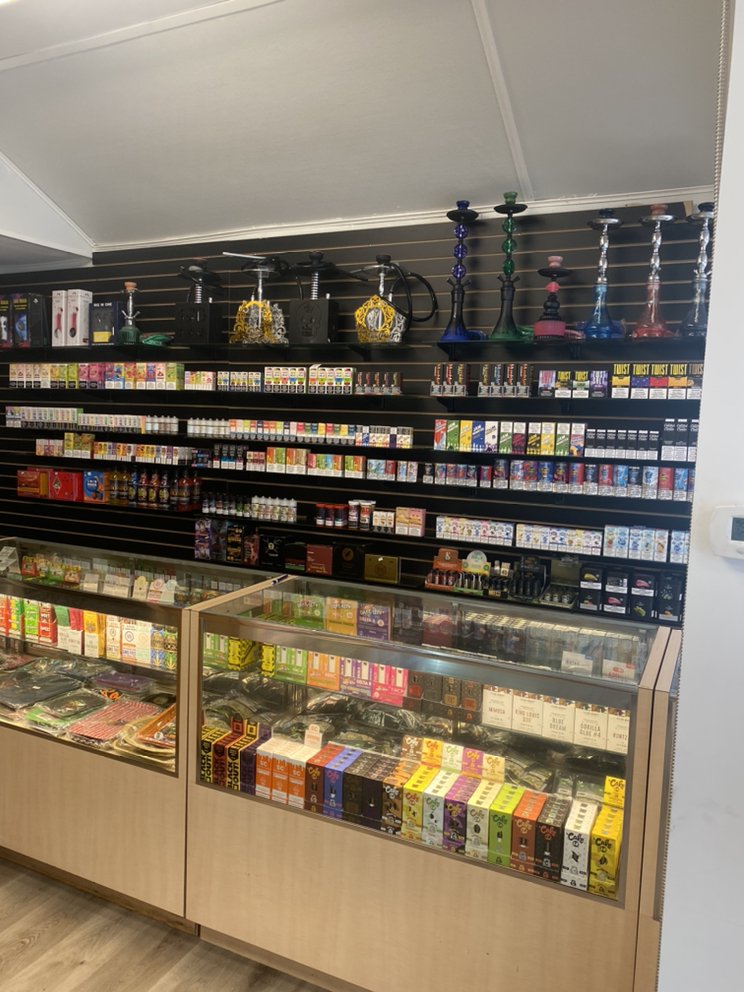 VAPE WORLD Updated June 2024 106 Marine Blvd, Jacksonville, North