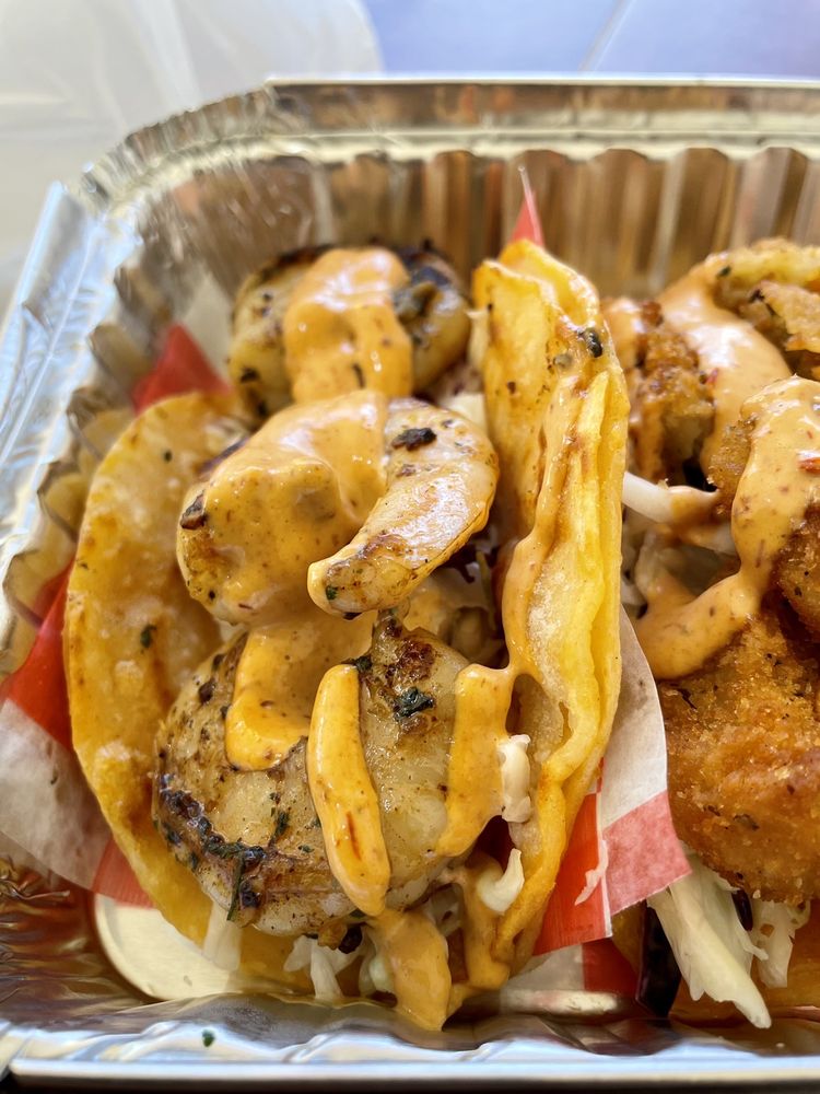 TACOS A LA MADRE 53 Photos & 36 Reviews 5010 Berwyn Rd, College