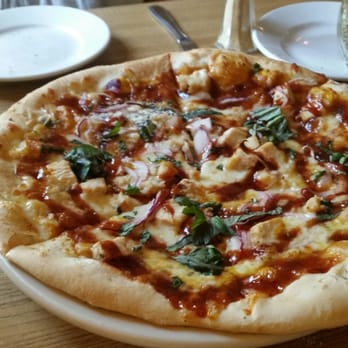 Piecasso - This is one of the best bbq chicken pizzas I have had in a long time - Pizza Near Me - Stowe, Vermont Piecasso - This is one of the best bbq chicken pizzas I have had in a long time - Pizza Near Me - Stowe, Vermont
