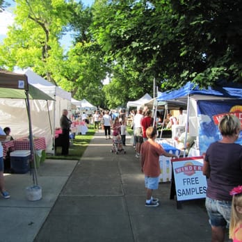 Ogden's Farmers Market - a crowd of people shopping - Farmers Market Near Me - Ogden, Utah Ogden's Farmers Market - a crowd of people shopping - Farmers Market Near Me - Ogden, Utah