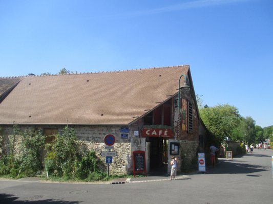 La Capucine Giverny by null