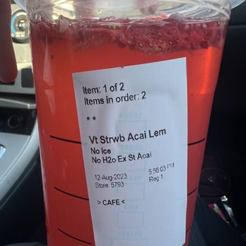 Starbucks - Incorrect drink and no name for the order - Coffee & Tea Near Me - Los Angeles, California Starbucks - Incorrect drink and no name for the order - Coffee & Tea Near Me - Los Angeles, California