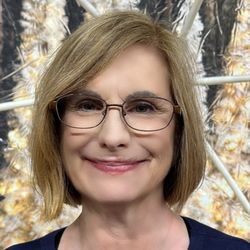 Rainier Appraisal Service - Owner Crystal MacHale