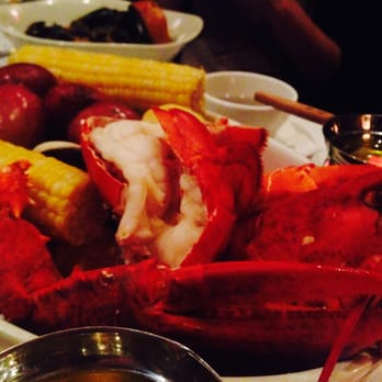 Atlantic Fish - steamed lobster served with clam chowder, mussels, steamers, corn on the cob, and potatoes - Seafood Near Me - Boston, Massachusetts Atlantic Fish - steamed lobster served with clam chowder, mussels, steamers, corn on the cob, and potatoes - Seafood Near Me - Boston, Massachusetts