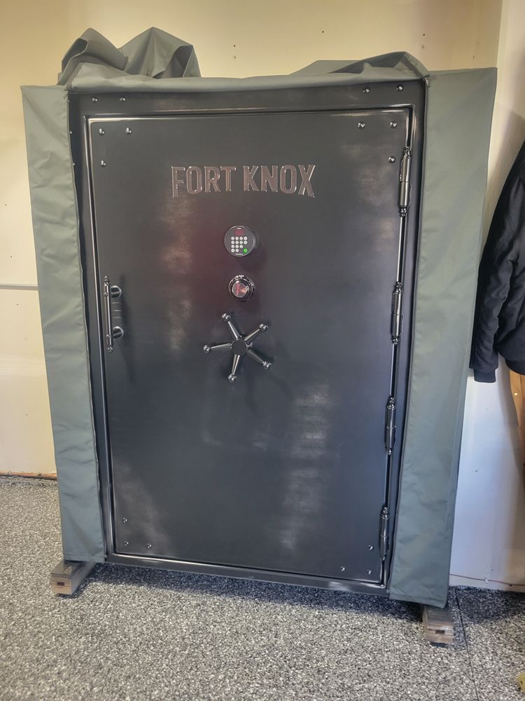 SELLERS LOCK & KEY Updated September 2024 303 5th Pl NW, Austin