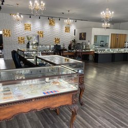 Royal Gold Group