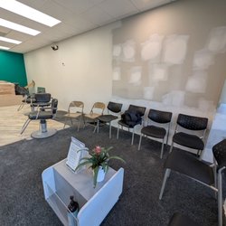 Great Clips - A lot of renovations going on