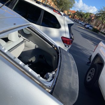 Priority Auto Glass - During the repair - Windshield Installation & Repair Near Me - Miramar, Florida Priority Auto Glass - During the repair - Windshield Installation & Repair Near Me - Miramar, Florida