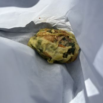 Mee Sum Pastry - Chicken and shrimp chive dumpling - Seafood Near Me - Seattle, Washington