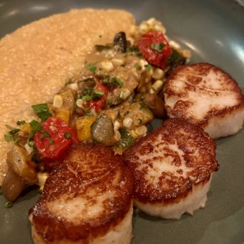 Greywind - diver scallops with tomato polenta, vegetables and chilies - Wine Bars Near Me - New York, New York Greywind - diver scallops with tomato polenta, vegetables and chilies - Wine Bars Near Me - New York, New York