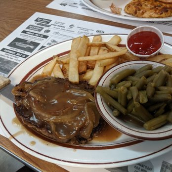 Princess Restaurant - Chopped steak - American Near Me - Frostburg, Maryland