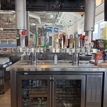 Sherman Hops - Beer taps - Beer Bar Near Me - Los Angeles, California Sherman Hops - Beer taps - Beer Bar Near Me - Los Angeles, California