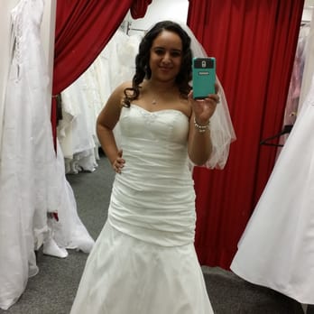 Bridal Elegance & Tuxedos - Bridal Near Me - Las Vegas, Nevada