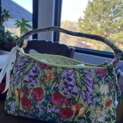 Vera Bradley - Springtime purse is the perfect shoulder bag size.