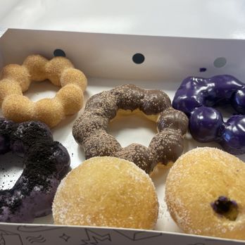 Yo Mochi - Ube Cookie and cream and tiramisu and ube Malasada - Donuts Near Me - Henderson, Nevada