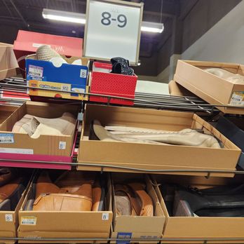 DSW Designer Shoe Warehouse - Shoe Stores Near Me - Cherry Hill, New Jersey
