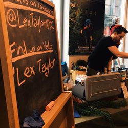 Lex Taylor. Slinging mean eats.