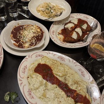 Maggiano's - Italian Near Me - Las Vegas, Nevada
