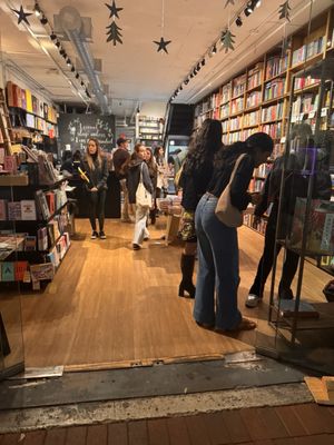 Books & Books by null