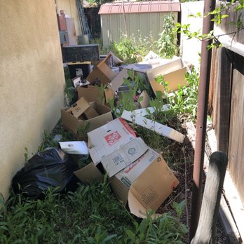 Fast Hauling Services - Before - Junk Removal & Hauling Near Me