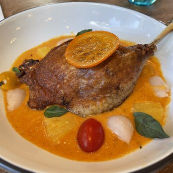 Darla Cafe  - duck confit curry - pineapple pronounced - Asian Fusion Near Me - Saratoga, California