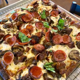 ZOLI’S NY PIZZA - Updated February 2026 - 651 Photos & 545 Reviews ...