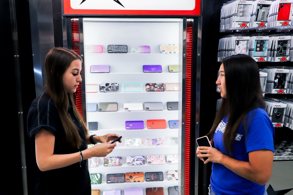 TRICKED OUT ACCESSORIES AND PHONE REPAIR 31 Photos & 35 Reviews