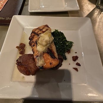 Ducks Grille & Bar - American Near Me - Jacksonville, North Carolina Ducks Grille & Bar - American Near Me - Jacksonville, North Carolina