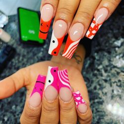 Friendly Nails - Nails Design