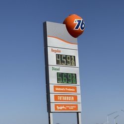 76 Gas Station - Gas 05/26 Regular $4.59, diesel $5.69