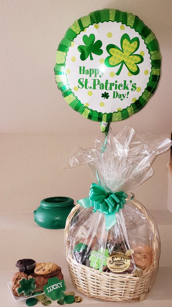 SNOOKIES COOKIES CLOSED Updated April 2024 132 Photos & 196