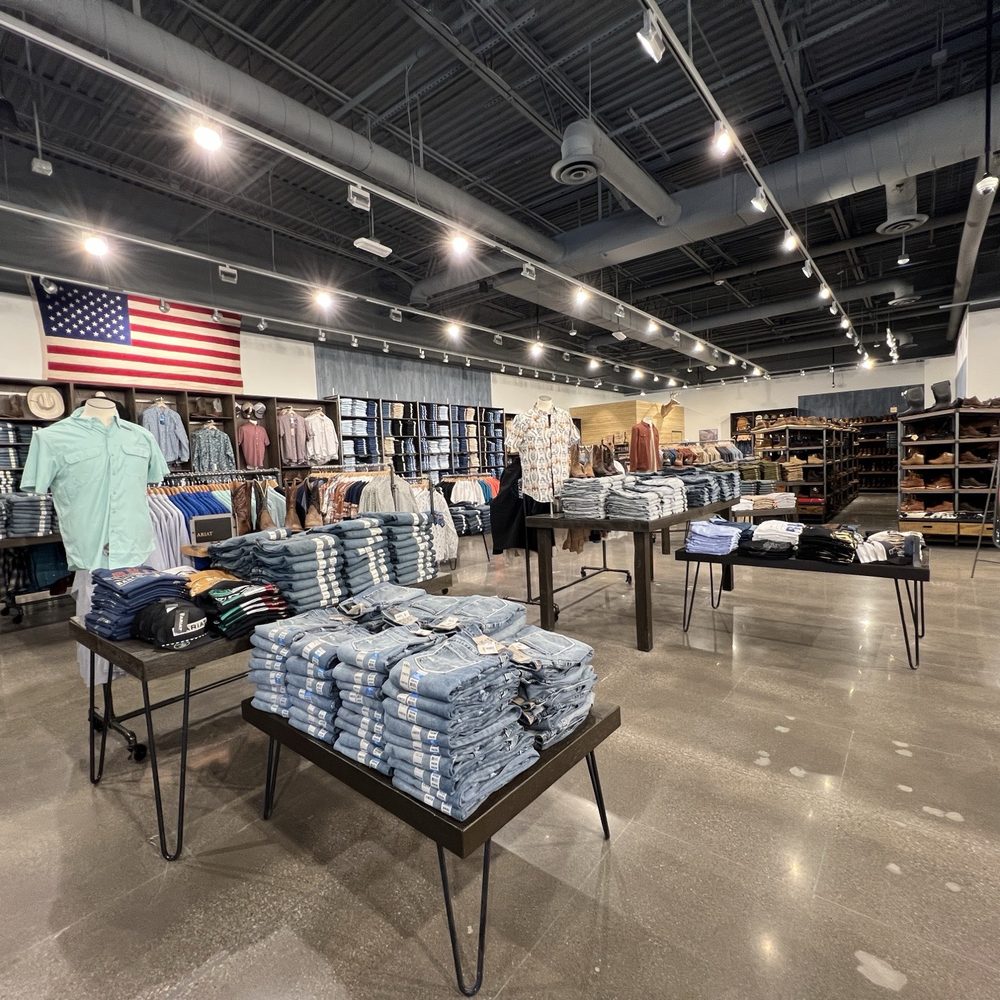 Boot Barn - 8/20/25 FYI. Men's - Shoe Stores Near Me - Reno, Nevada Boot Barn - 8/20/25 FYI. Men's - Shoe Stores Near Me - Reno, Nevada