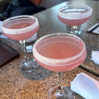 Lazy Dog Restaurant & Bar - Lemon drops - New American Near Me - Cerritos, California