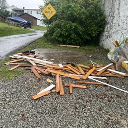 Finally pulling the dumpster for good and this is how they left it very unprofessional.