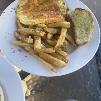 Kula Bistro - Portuegese sausage frittata - Italian Near Me - Kula, Hawaii