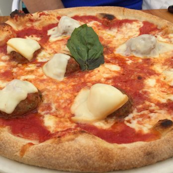 Gusto 101 - Polpette pizza (meatmalls and provolone) - Italian Near Me - Toronto, Ontario
