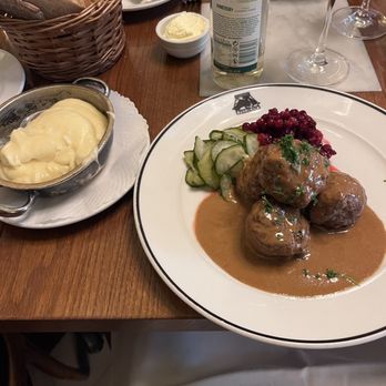 Pelikan - Swedish meatballs - Scandinavian Near Me - Stockholm, Alberta Pelikan - Swedish meatballs - Scandinavian Near Me - Stockholm, Alberta