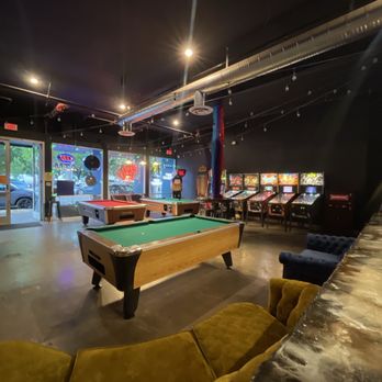 ForePlay - Bars Near Me - Sacramento, California