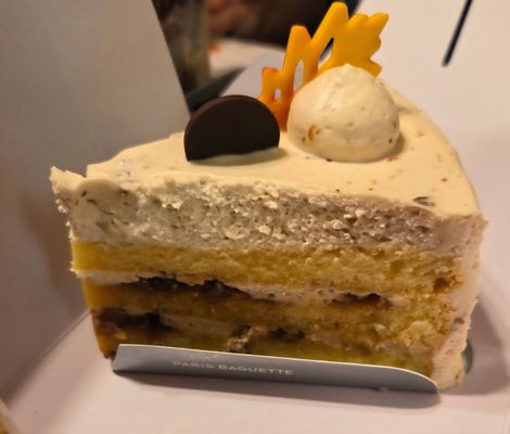 Paris Baguette by null