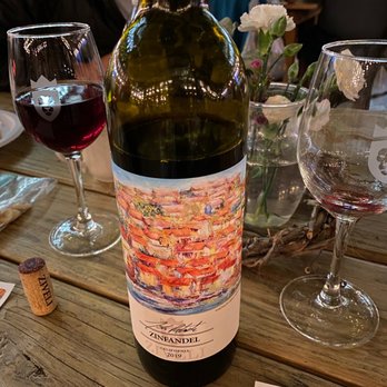 Ziveli Winery - Zinfandel during one of their trivia nights - Wineries Near Me - Fresno, California Ziveli Winery - Zinfandel during one of their trivia nights - Wineries Near Me - Fresno, California