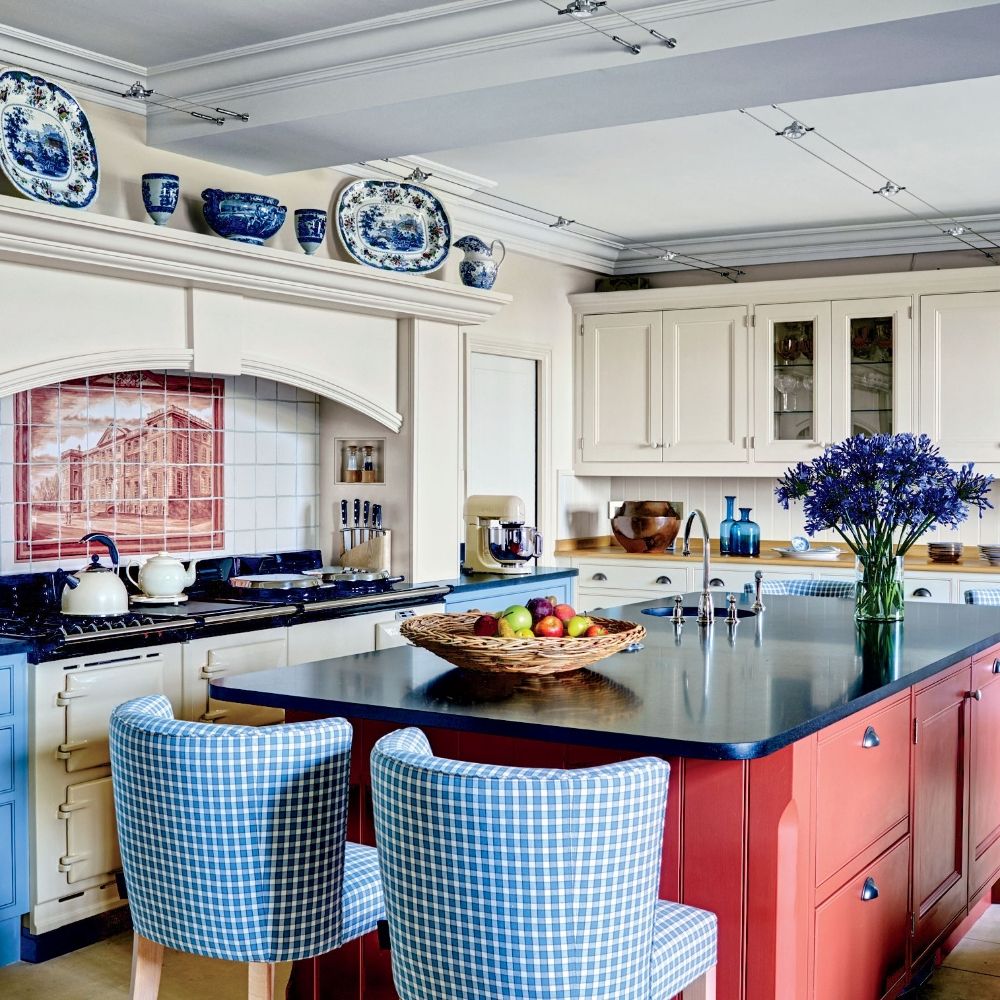 AMERICAN MAID CLEANING SERVICES Open for Business Centuria