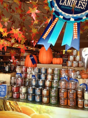 BATH & BODY WORKS - Updated August 2025 - Sp 611 1566 Golden