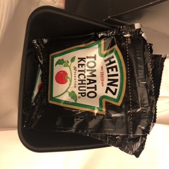 Charleston Marriott Town Center - How convenient! A little container for your ketchup filled with nice, big packets of ketchup! - Hotels Near Me - Charleston, West Virginia Charleston Marriott Town Center - How convenient! A little container for your ketchup filled with nice, big packets of ketchup! - Hotels Near Me - Charleston, West Virginia
