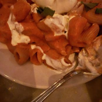La Pecora Bianca - Rigatoni with burrata - Bars Near Me - New York, New York La Pecora Bianca - Rigatoni with burrata - Bars Near Me - New York, New York