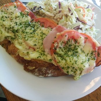 AMOKA Coffee and Bites - Desserts Near Me - Vancouver, British Columbia