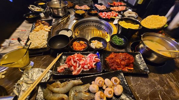 Gogi Korean Bbq &Hot Pot by null