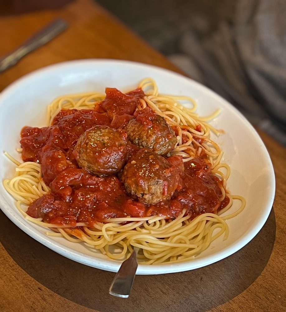 Olive Garden Italian Restaurant - Photo 2