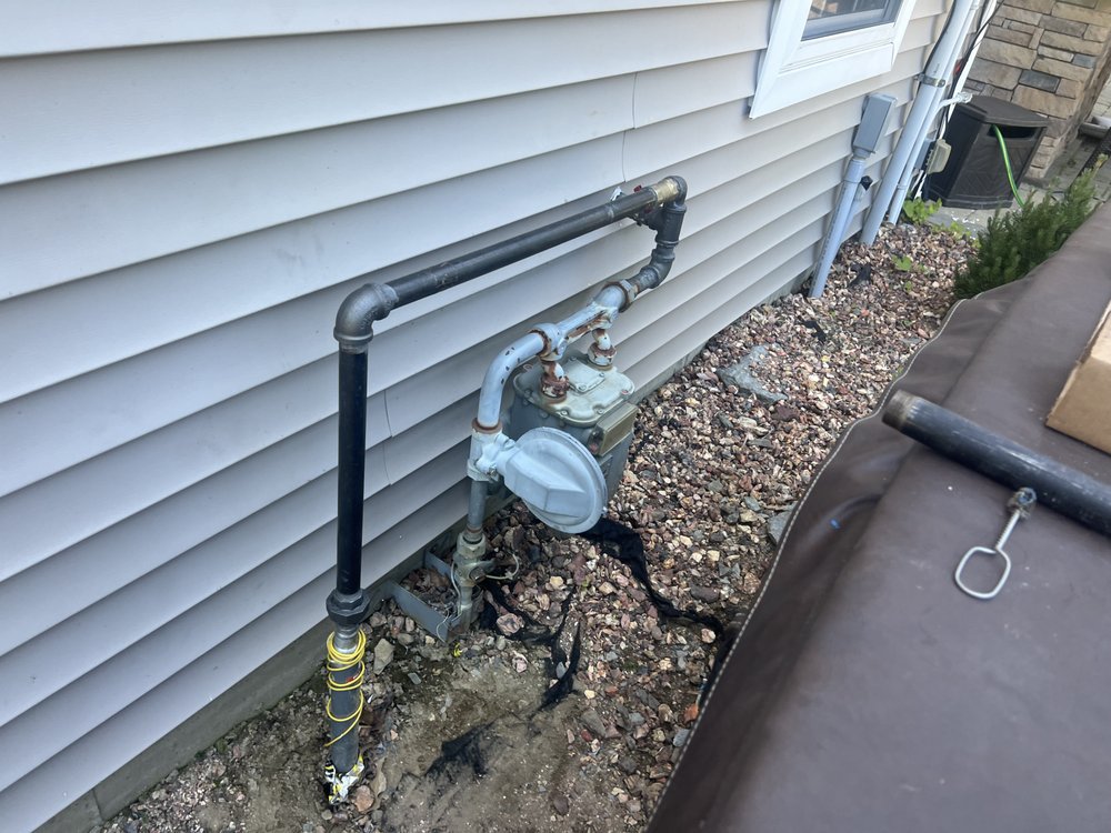 Slide of TJ Werks Plumbing and Electric