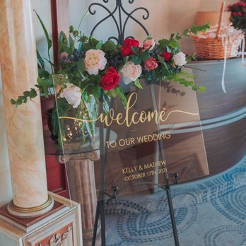 Jelo Flowers & Decor - Welcome sign decor - Photo Booth Rentals Near Me - Brooklyn, New York
